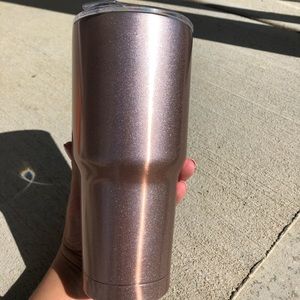 32 oz rose gold/pink tumbler